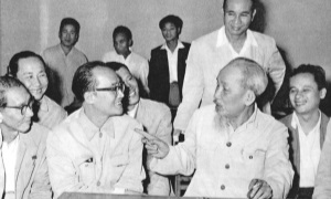Cách đối đãi với trí thức của Chủ tịch Hồ Chí Minh